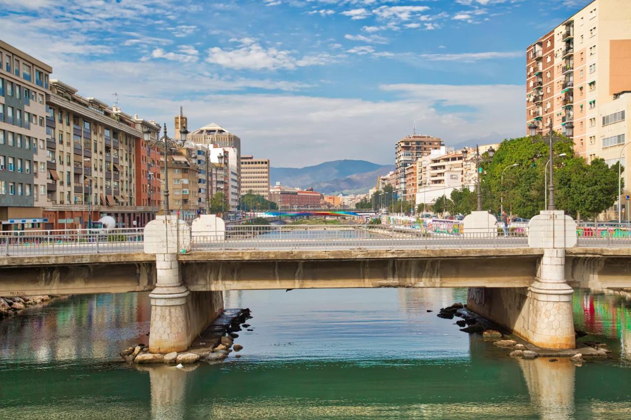 Malaga Centre Apartment With Parking Ngoại thất bức ảnh