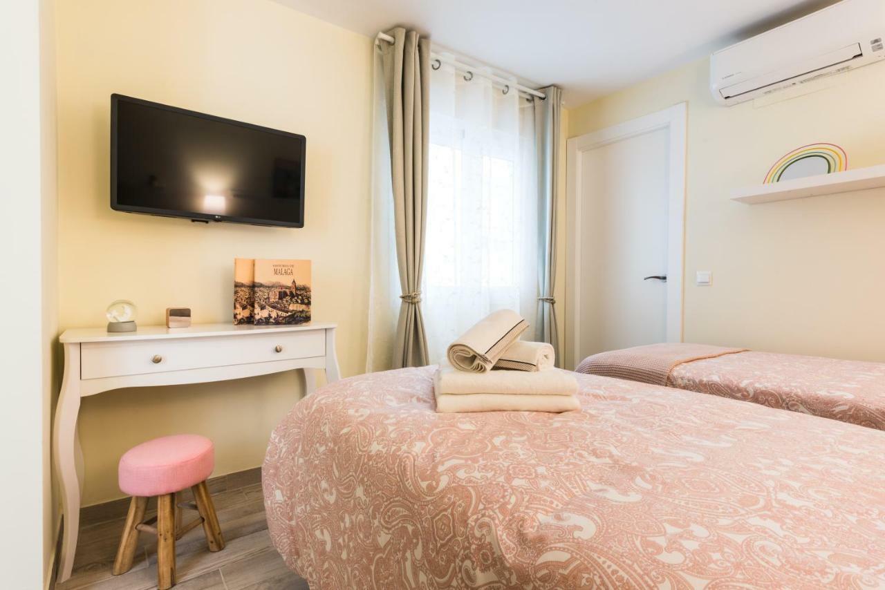 Malaga Centre Apartment With Parking Ngoại thất bức ảnh
