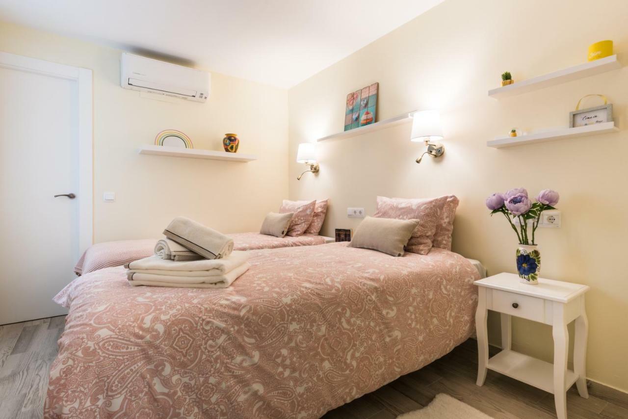 Malaga Centre Apartment With Parking Ngoại thất bức ảnh