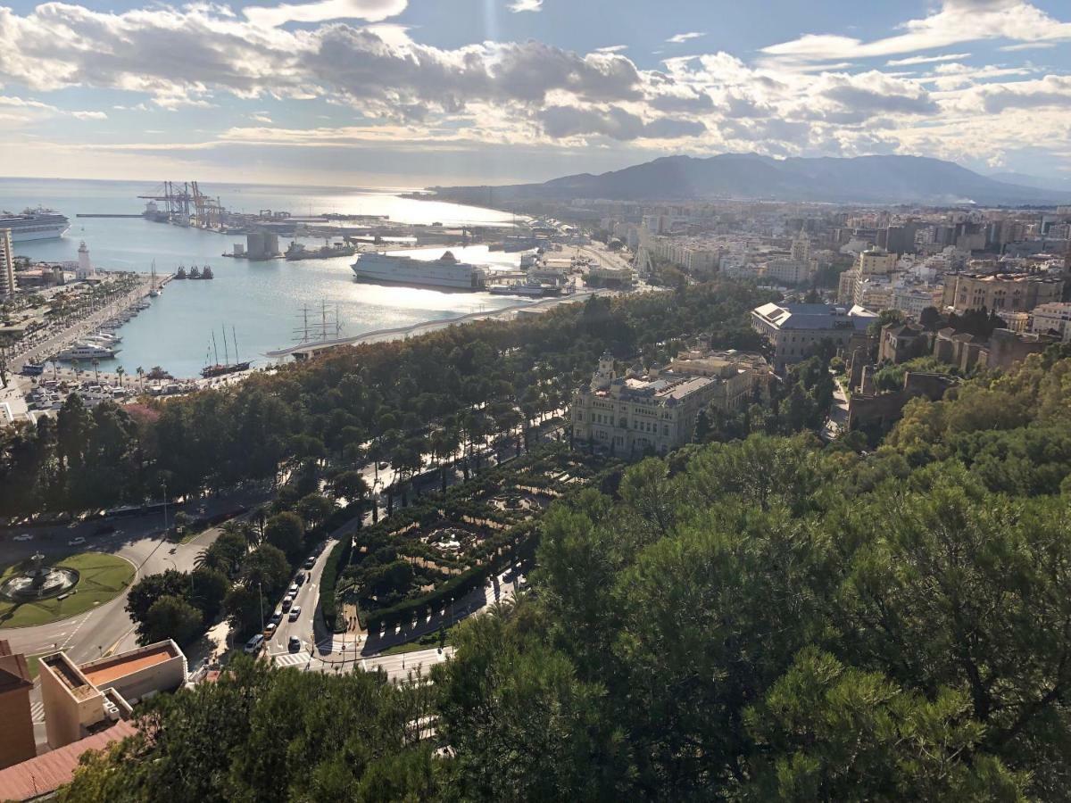 Malaga Centre Apartment With Parking Ngoại thất bức ảnh
